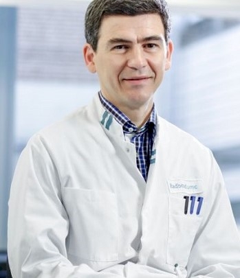 Sistemul imunitar nu poate fi uşor întărit. Singurul fel în care această stimulare se poate face este prin vaccinare