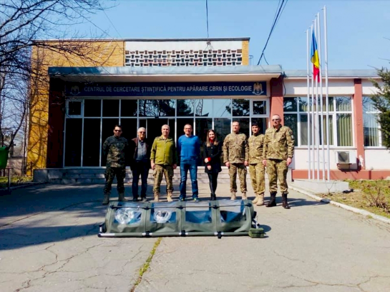 Echipa de realizare a primei izolete de concepție românească