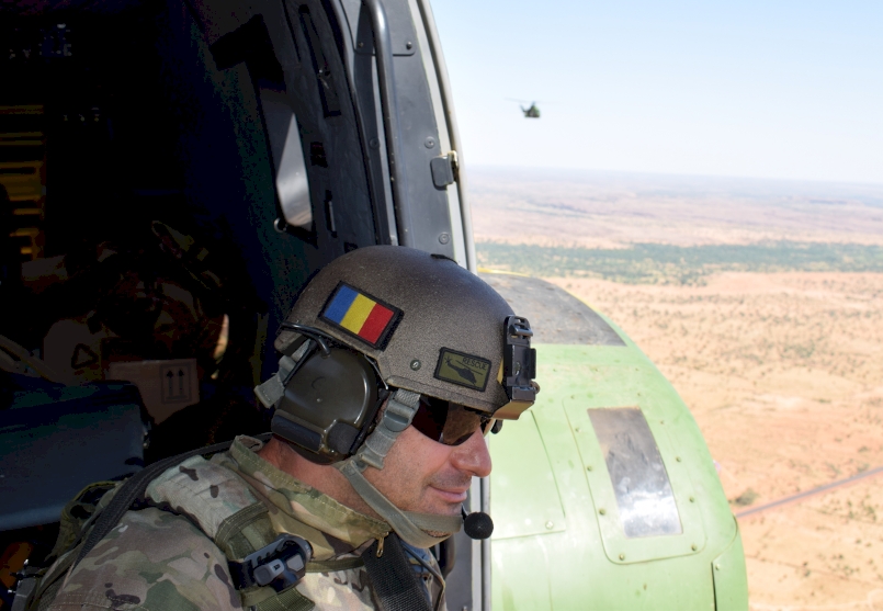 Militari din detașamentul Carpathian Pumas dislocați  în centrul statului Mali