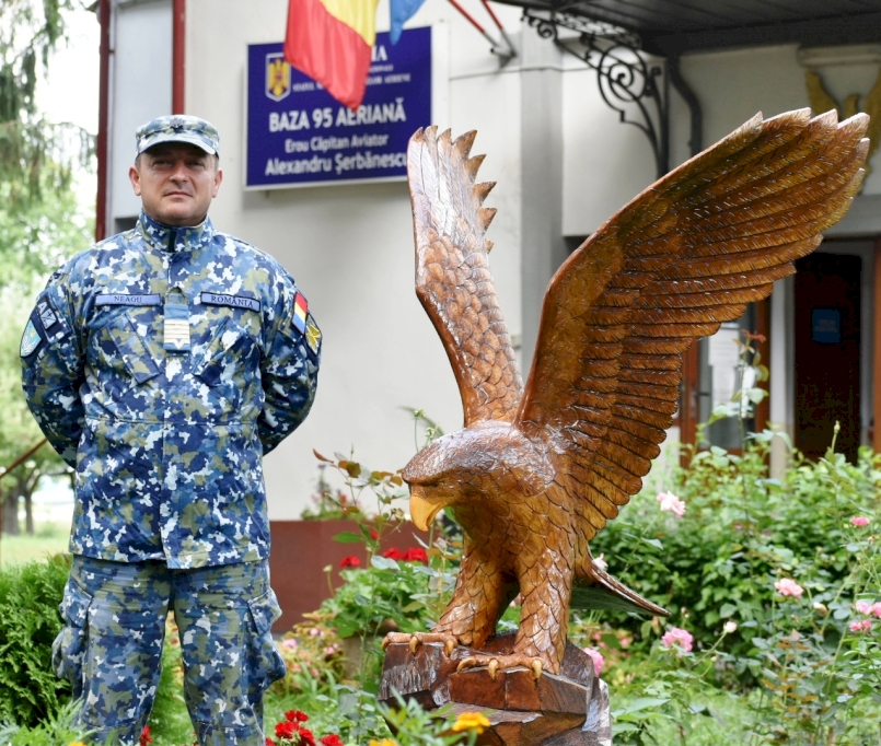 Militarul cu suflet de artist