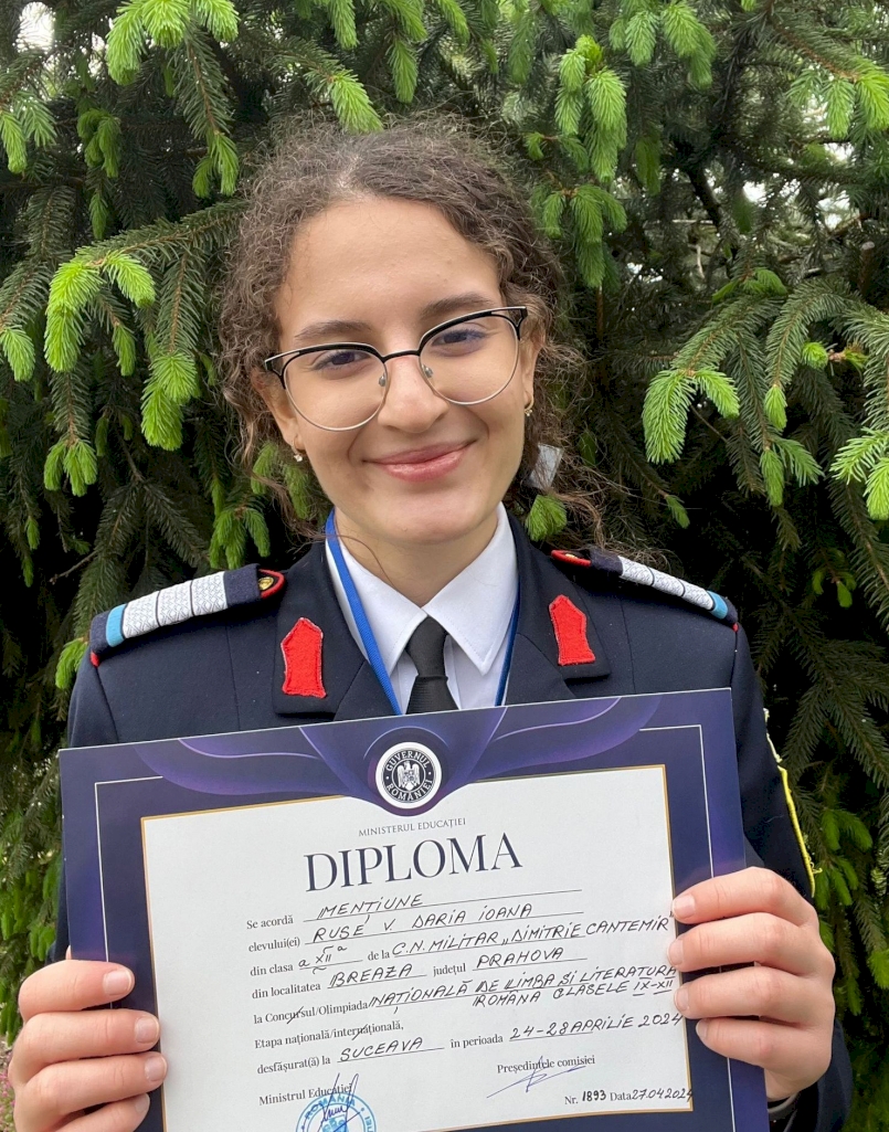 Elev plutonier adjutant Daria Ruse a fost distinsă cu Mențiune la etapa națională a Olimpiadei de Limba și Literatura Română